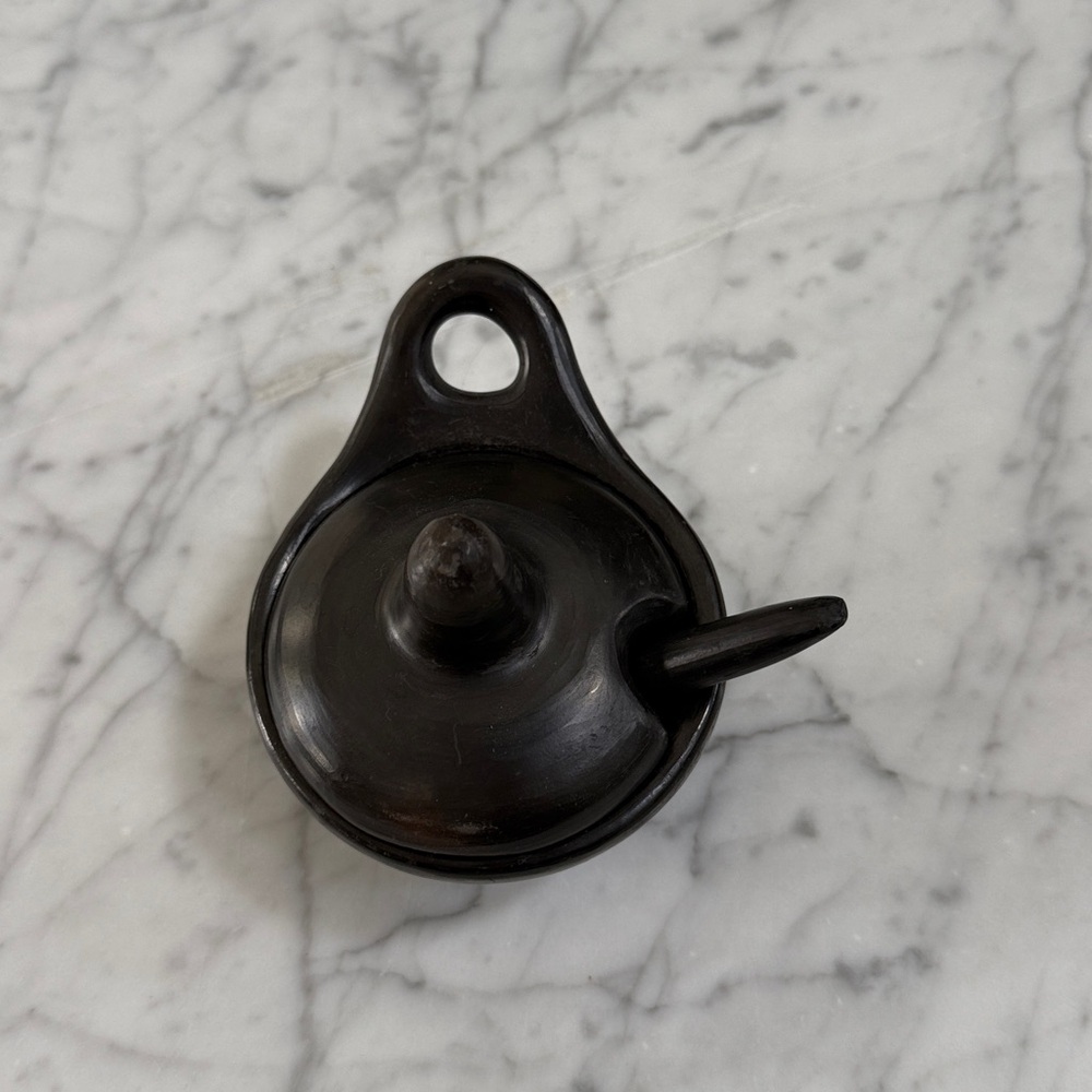 Spice Condiment Holder Black Clay Pot with Spoon